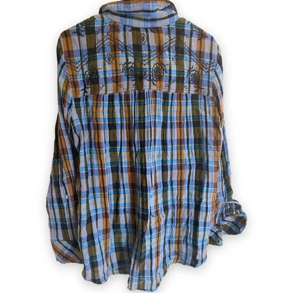 Free people magical plaid western boho floral button up coastal cowgirl shirt M
